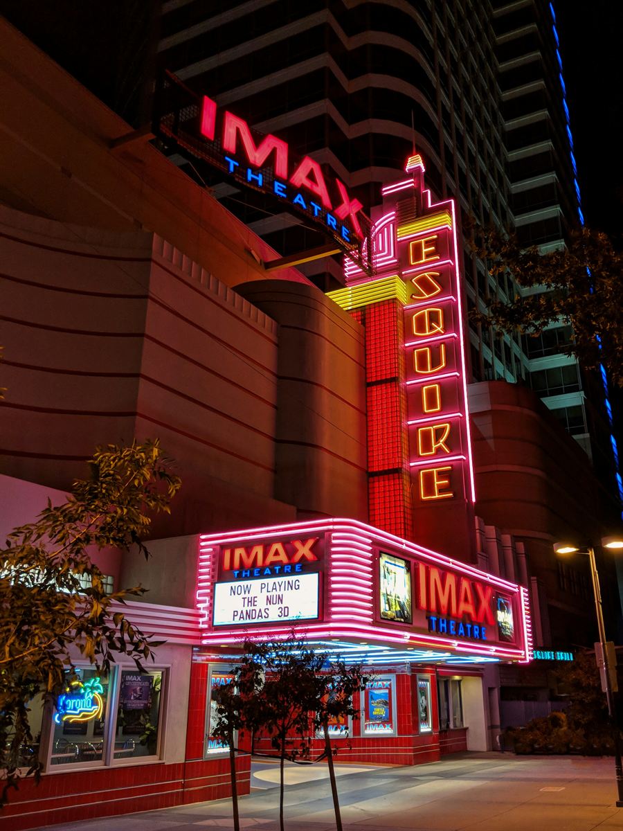CinemaMax